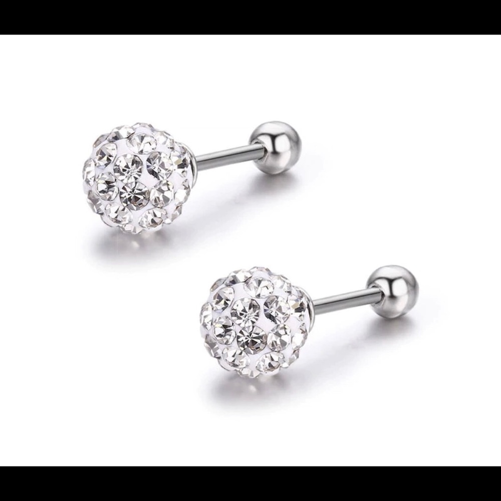 Super Cute Sterling Silver Earrings 🌹